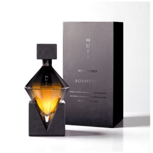 Muja Irish Whiskey Rosapetra 0.50 liter gift box bottle